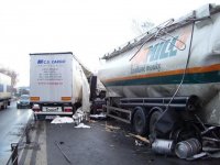 Nehoda 5 kamionů - Libhošť