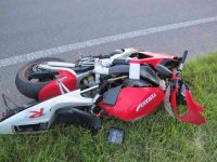 Nehodu motocyklu nepřežila spolujezdkyně - Všestary