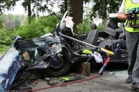 Střet Opelu s nakládním vozidlem nepřežil řidič - Soběšice, Útěchov