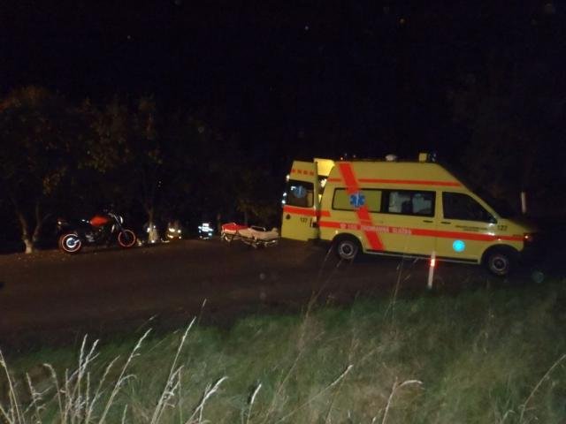 Večerní nehoda motorkáře a osobního vozidla - Doubrav