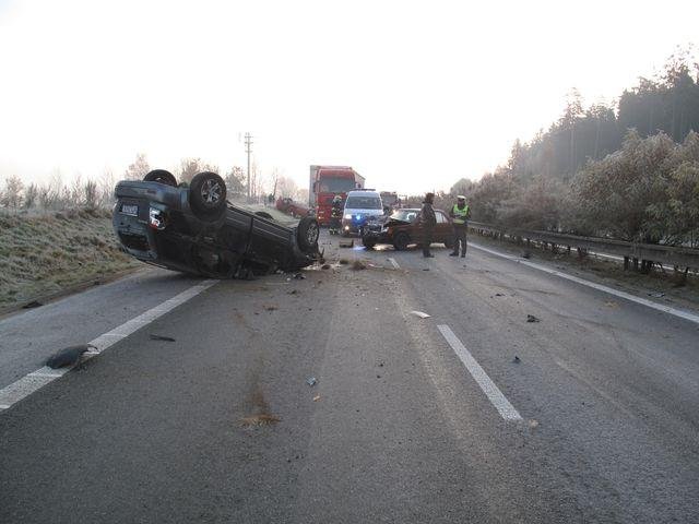 Hromadná nehoda směrem na Plzeň - přivaděč Ejpovice - Kyšice