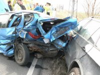 Mezi Kladnem a Dobrou se stala vážná dopravní nehoda - Velká Dobrá