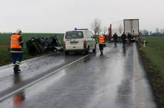 Dopravní nehoda u Lubence na Lounsku: Tři mrtví - Lubenec