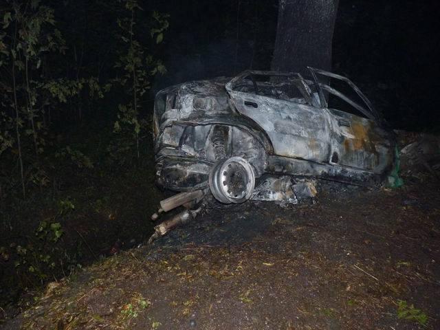 Při dopravní nehodě ve Studnici zemřel řidič Felicie - Studnice