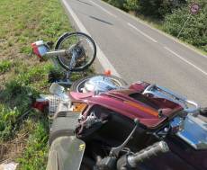 Tragický střet motorkáře a cyklisty - Čestice, Lípa nad Orlicí