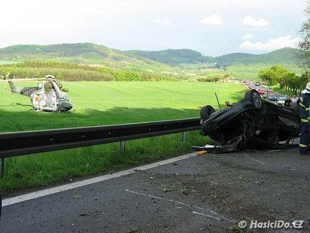 Nehoda VW Golfu u Domažlic  - Domažlice