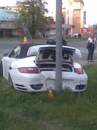 Nabořené Porsche za cca 6mil. - Olomouc