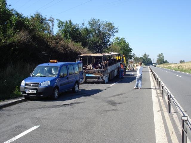 plameny vše spálily - Nový Jičín