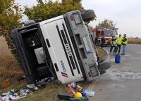 Dopravní nehoda nákladního vozu - Praha 