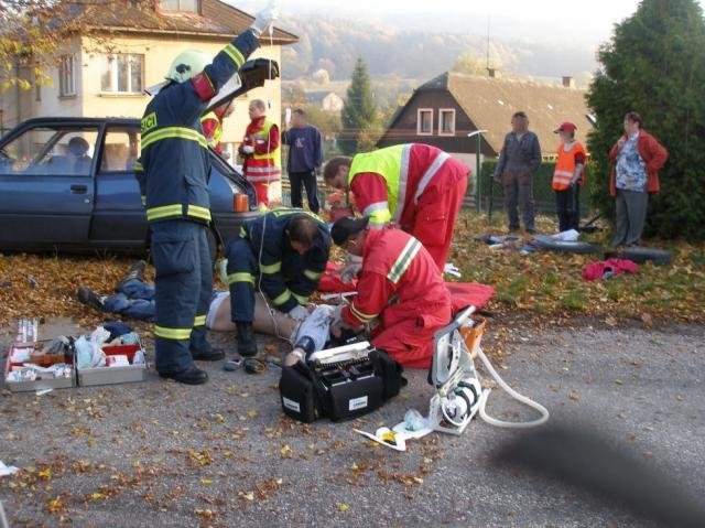 Vysoká rychlost měla za následek smrt mladíka - Lázně Bělohrad