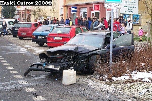 Řidič požil alkohol a zabil chodkyni - Ostrov