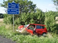 Čelní srážka Škody Octavia a Nissanu Note - Skotnice