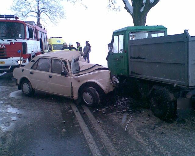 Nehoda na namrzlé vozovce - Šedivec - Letohrad