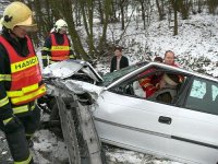 Bezpečnostní pásy zachránily manželskému páru život