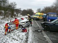 Bezpečnostní pásy zachránily manželskému páru život - Zlín, Vizovice