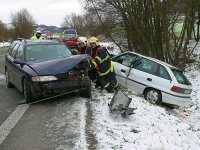 Bezpečnostní pásy zachránily manželskému páru život - Zlín, Vizovice