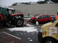 Traktorista zavinil nehodu - Jablonec nad Nisou