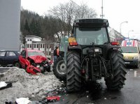 Traktorista zavinil nehodu - Jablonec nad Nisou