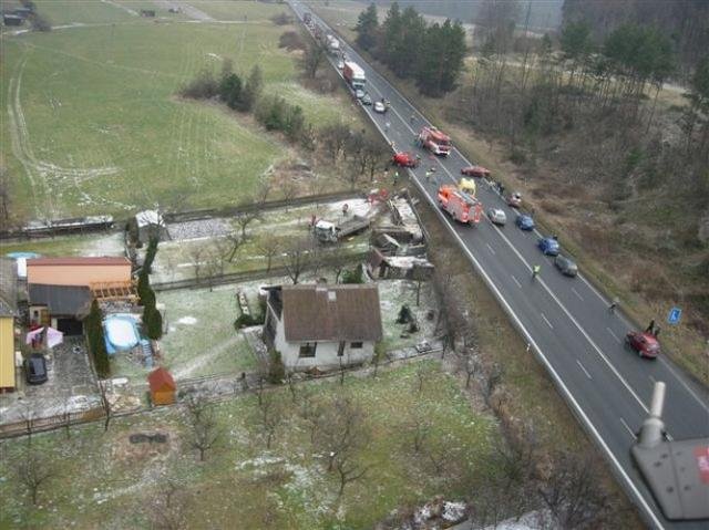 Za volantem dodávky zahynul řidič - Mokré Lazce