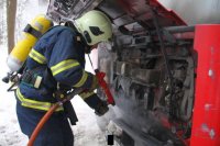 Požár motoru nákladního auta  - Horní Lhota