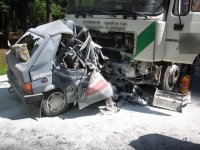 Těžká nehoda osobního a nákladního vozidla na Královéhradecku - Týniště nad Orlicí, Třebechovi