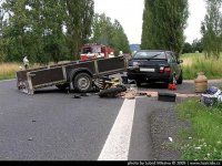 Motorkář zemřel po srážce se Škodou Forman - Kdyně, Domažlice