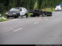 Motorkář zemřel po srážce se Škodou Forman - Kdyně, Domažlice