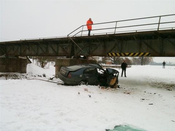 Tragická nehoda vlaku s Octavií - Bohuňovice