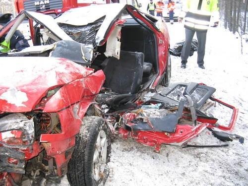 Náledí a vysoká rychlost příčinou úmrtí spolujezdce - Domašov