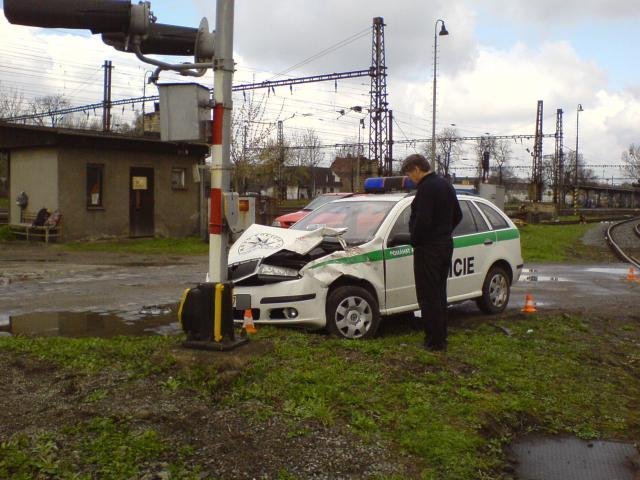 Střet policie s vlakem - Frýdecko-místecko