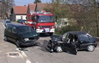 Nehoda tří vozidel v obci Makov