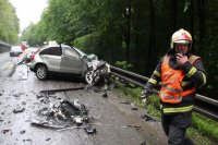 Devatenáctiletý mladík zahnyul při nehodě ve Zlíně - Zlín