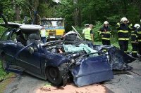 Střet Opelu s nakládním vozidlem nepřežil řidič - Soběšice, Útěchov