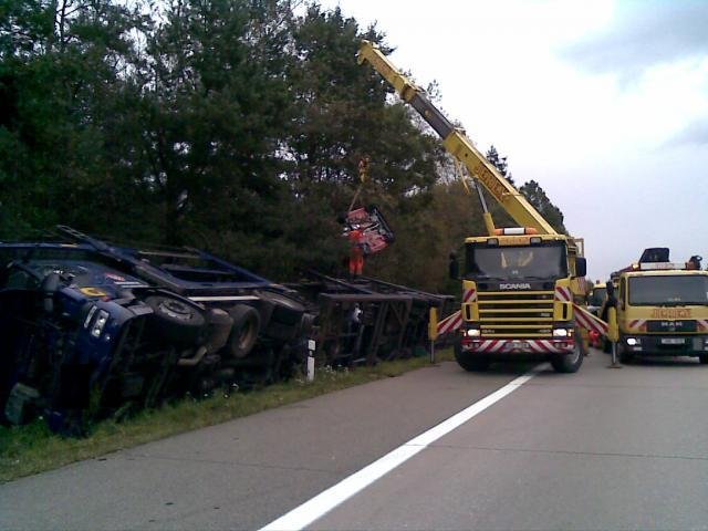 Sečení trávy III. - D-1 km 168,1 směr Praha