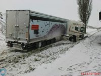 Nedání přednosti v jízdě u Roudnice na Královéhradecku - Roudnice