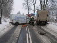 Střet dodávky a Avie na Trutnovsku - Čistá, Lánov