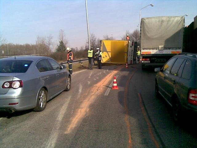 Řidič kamionu nepřizpůsobil rychlost - D-1 Exit 190 směr Svitavy, výs