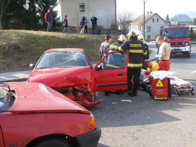 Nehoda ve Rtyni v Podkrkonoší - Rtyně v Podkrkonoší