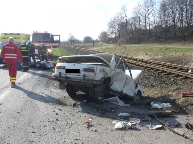 Motorkář zemřel po střetu s osobním vozidlem - Zašová, Zubří