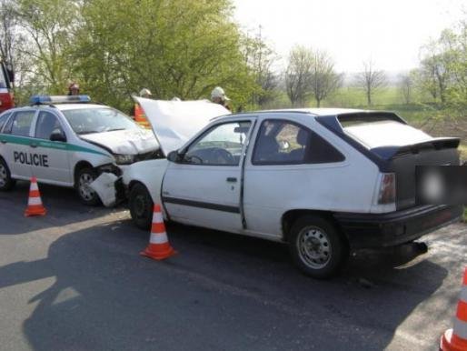 Srážka policejního a osobního vozidla - Přelouč, Jankovice