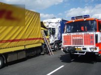 Srážka dvou kamionů na Frýdeckomístecku - Návsí, Hrádek