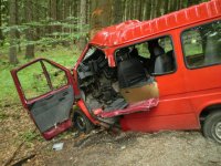 Nehoda dodávky mezi obcí Vimperk a Borová Lada - Lipka