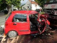 Daewoo Matiz vs. nákladní vozidlo Mercedes - Velké Přítočno