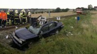 Nehoda auto vs. vlak - Jinočany