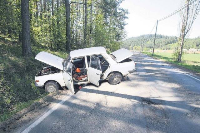 Po roztlačení Wartburg ujel - Čelina