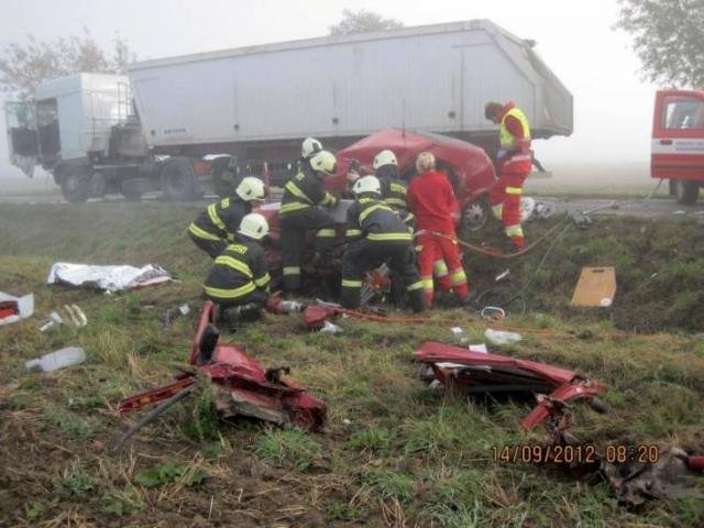 Tragický čelní střet Felicie s kamionem - Bílý Újezd