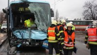 V Brně se srazily dva autobusy, 19 zraněných
