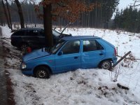 Řidička, která po něhodě vystoupila, srazilo jiné vozidlo