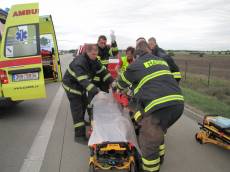 Dopravní nehodu na D11 nepřežil profesionální voják - 65. kilometr dálnice D11