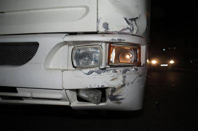 Srážka autobusu s Fordem - Uherské Hradiště